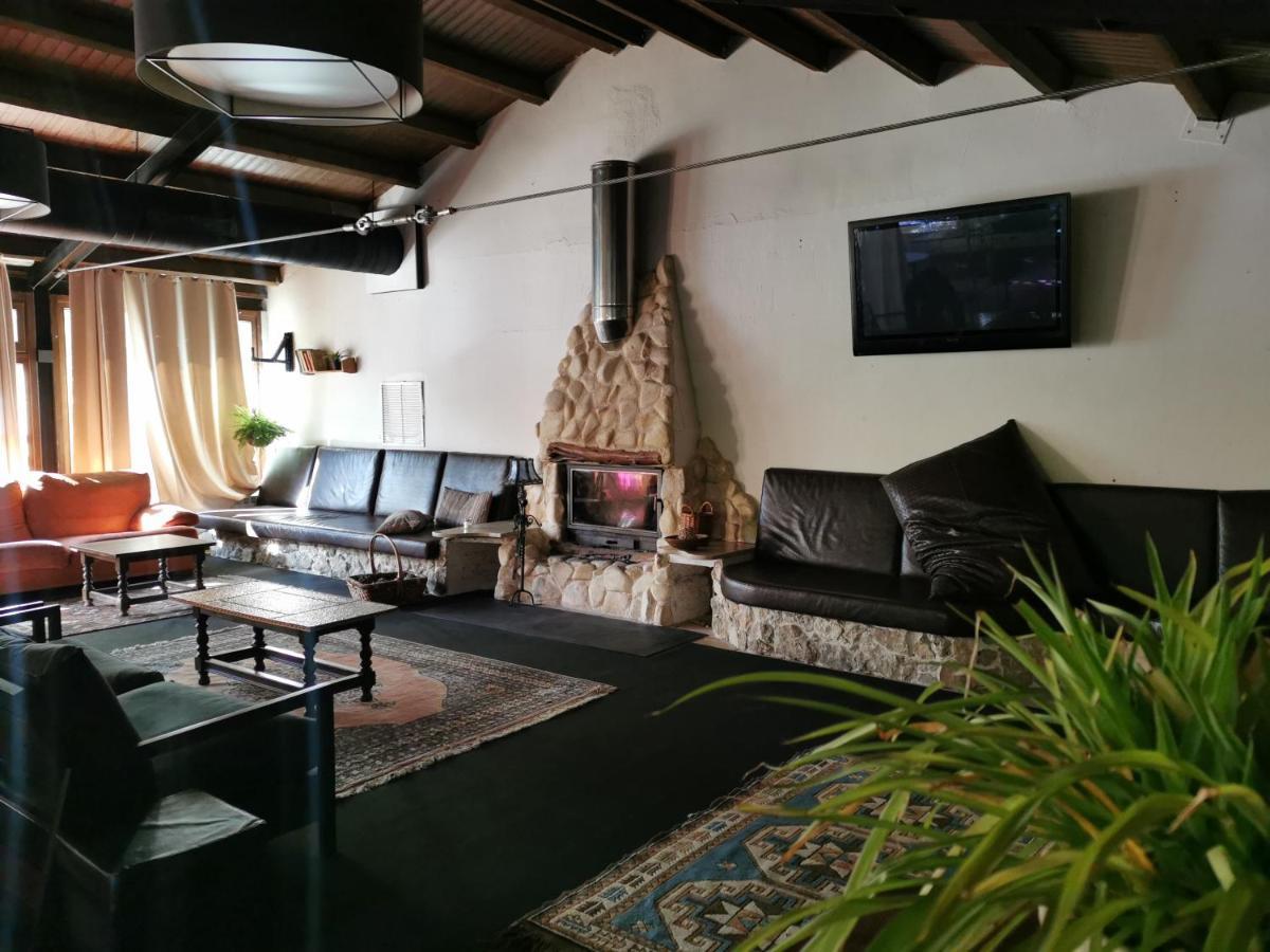 Hotel Las Truchas نويفالوس المظهر الخارجي الصورة