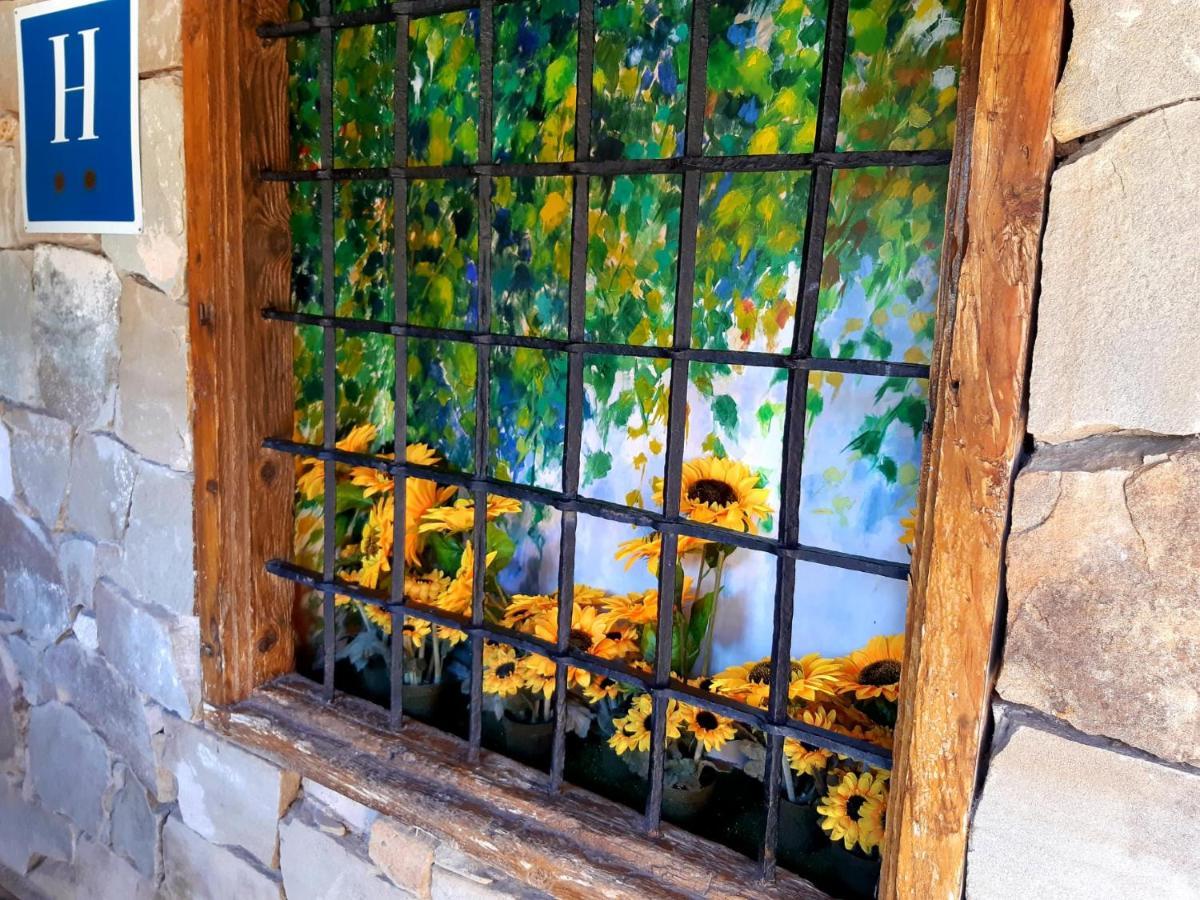 Hotel Las Truchas نويفالوس المظهر الخارجي الصورة